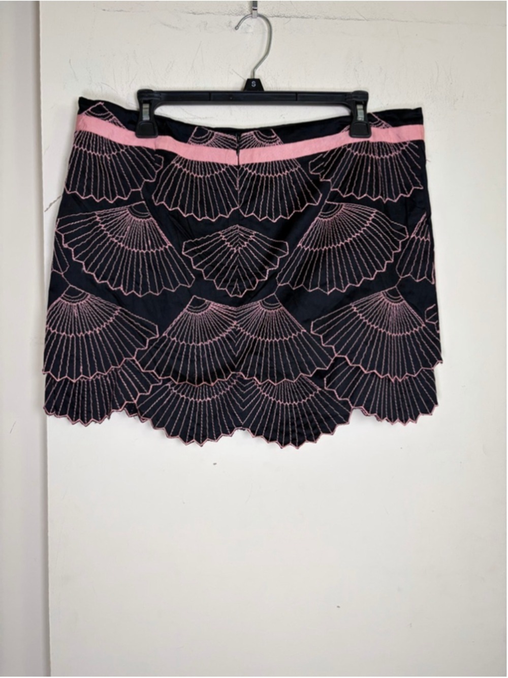 iCe Black Pink Fan Embroidered Scalloped Mini Skirt Y2K Boho Coquette Small - Picture 4 of 6